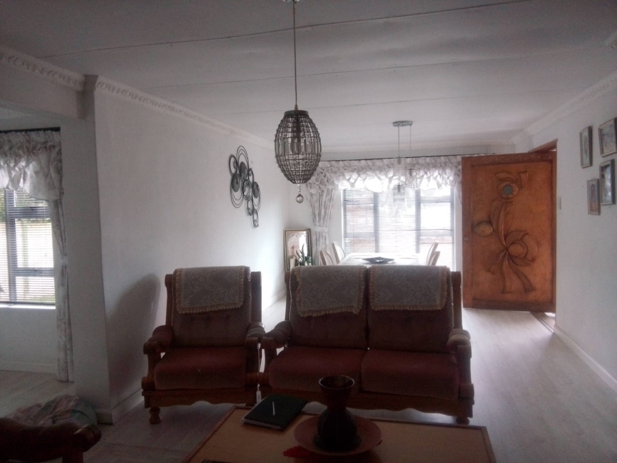 3 Bedroom Property for Sale in Sherwood Eastern Cape